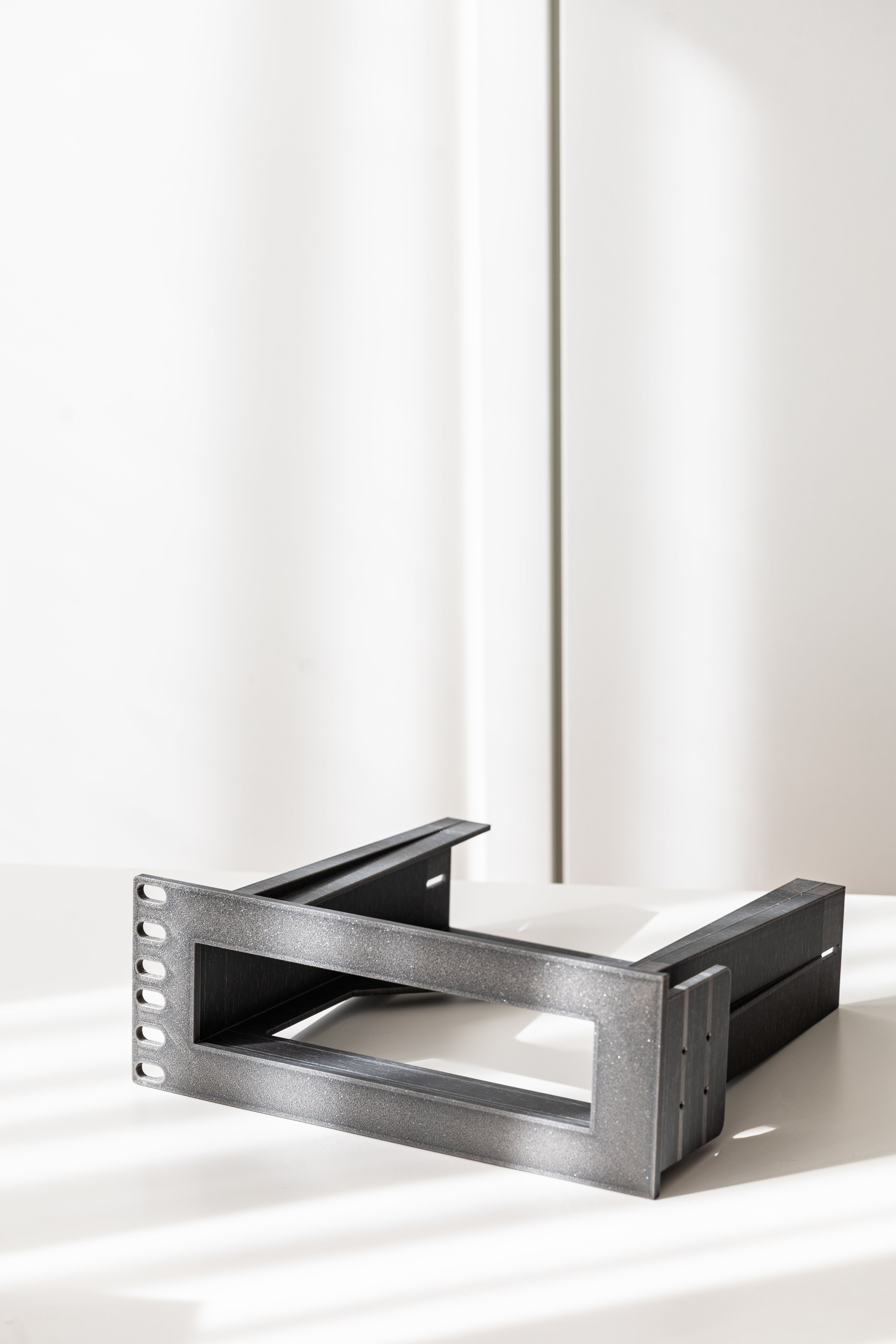 2HE Rackhalterung für MinisForum MS-01 – 19 Zoll Serve Halterung