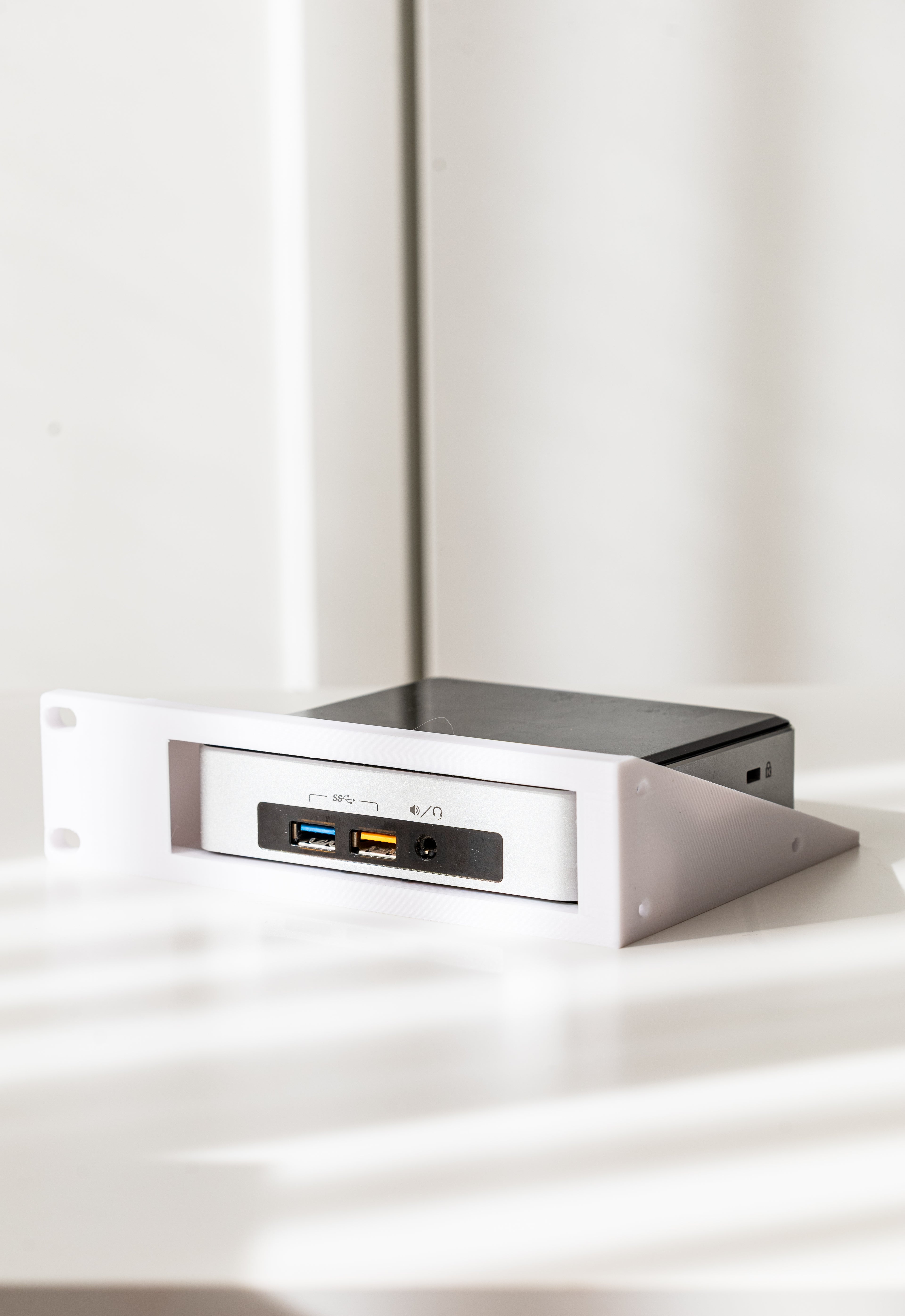 1HE Rackfassung für 3x Intel NUC Slim 19&10 Zoll Mini PC Gehäuse