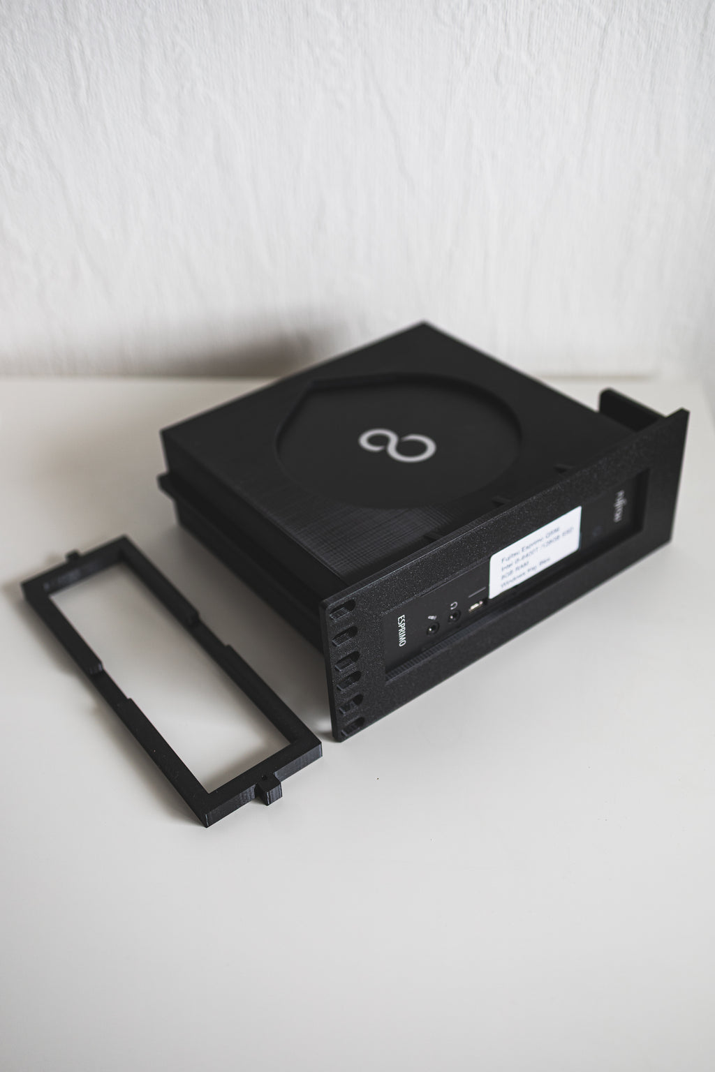 2U Rack Mount Halterung für Fujitsu Esprimo Q556 / Q556-2 – 19/10 Zoll