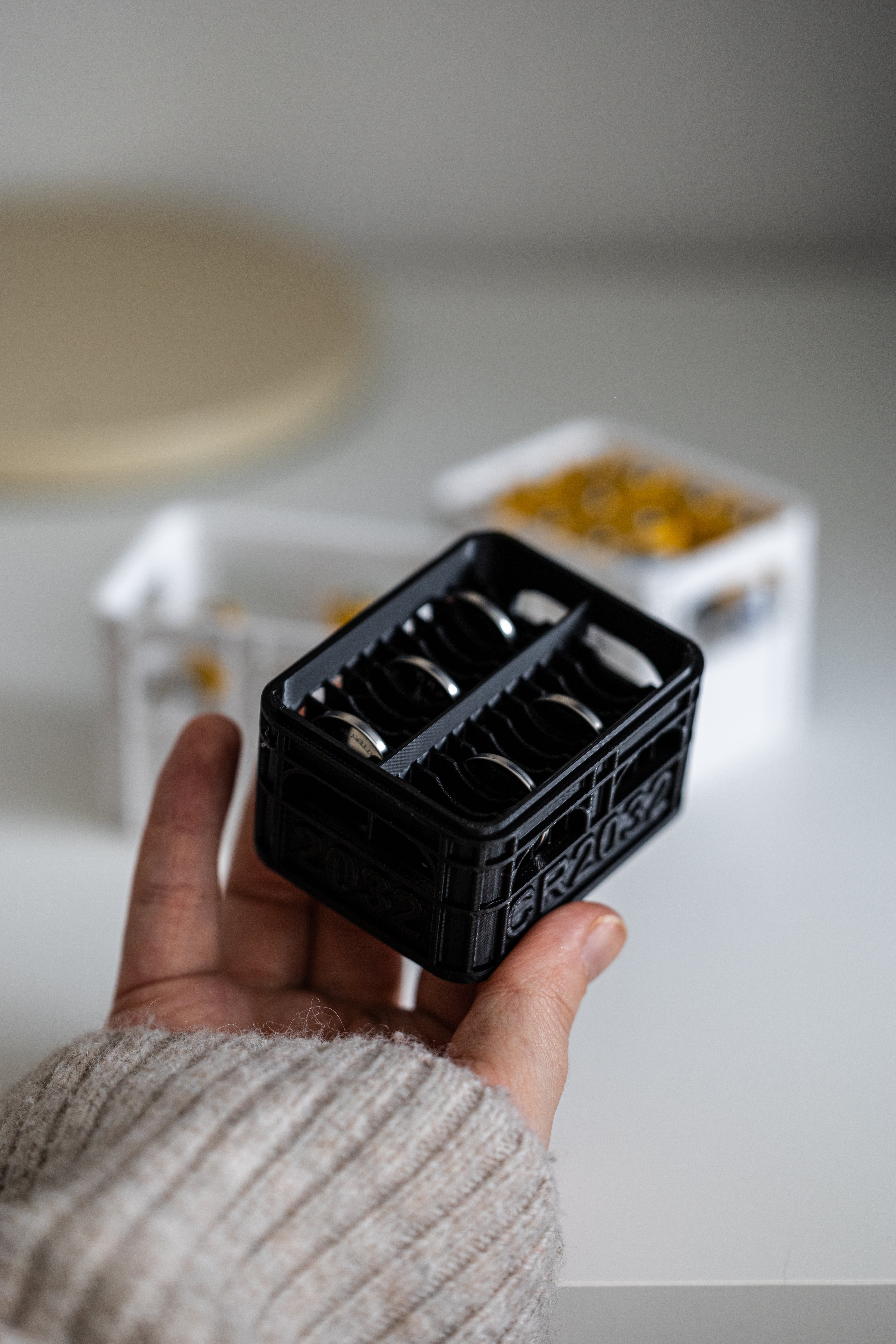 SKADIS Batteriehalter für AA & AAA – Praktisches Batteriezubehör