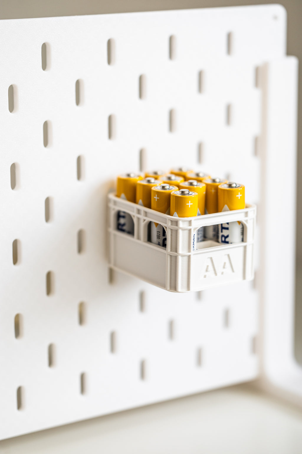 SKADIS Batteriehalter für AA & AAA – Praktisches Batteriezubehör