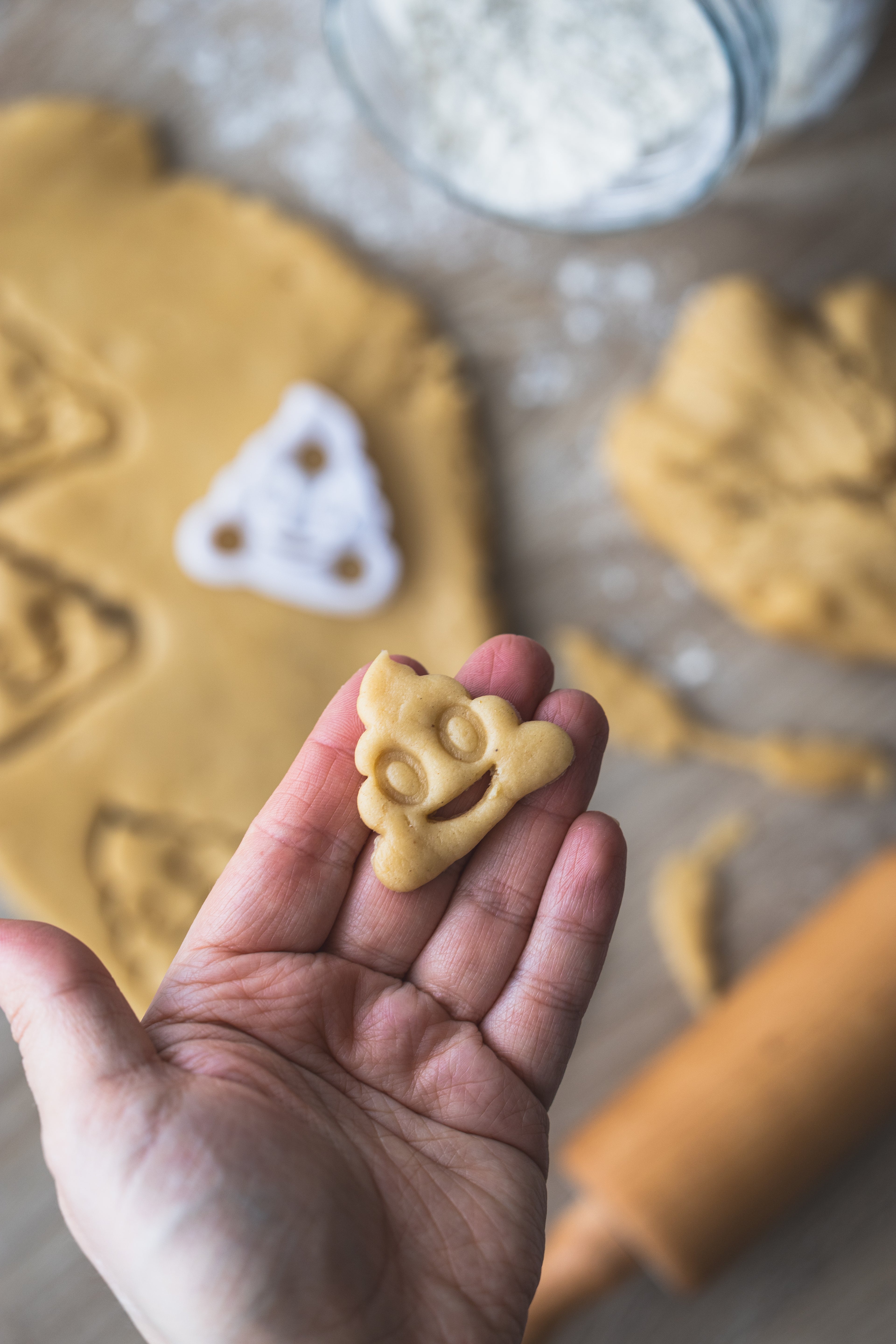 Poop Emoji Cookie Cutter (4,5 cm bis 9,5 cm)