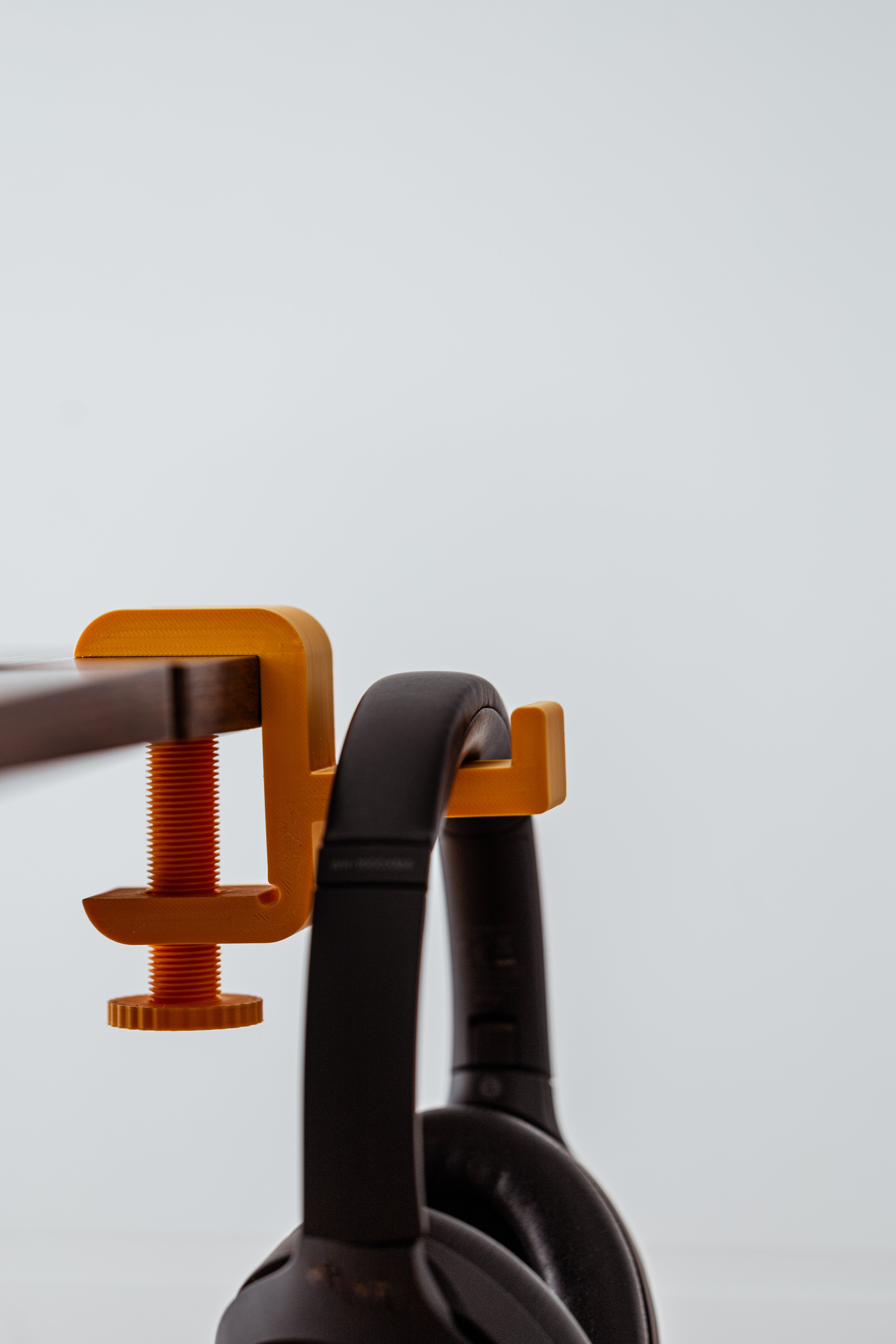 Kopfhörerhalter – Klemmständer für den Schreibtisch