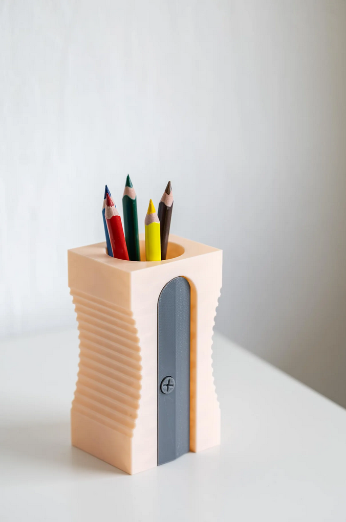 Stiftehalter im Anspitzer-Look - Geschenk für Schule, Büro & Kinderzimmer