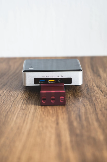 1U Rack Halterung für NUC Mini PCs - Kompakte Halterung